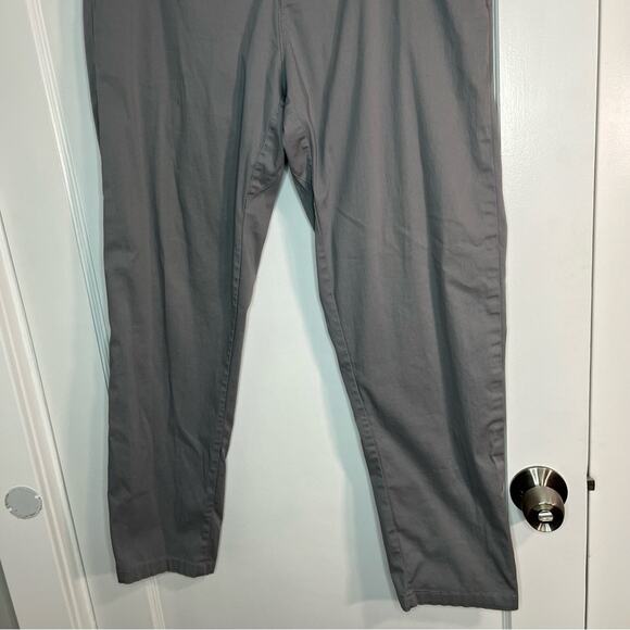 Lululemon commission Pants - Picture 4 of 16